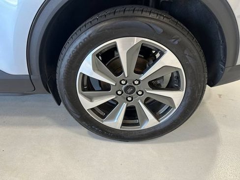 Used 2024 Ford Escape Platinum AWD/4WD image 14