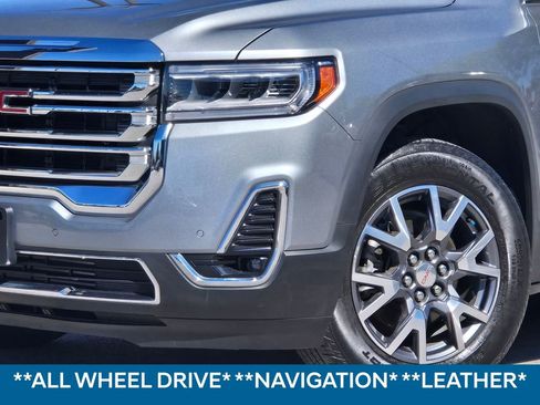 Used 2023 GMC Acadia SLT w/ Preferred Package AWD/4WD image 2