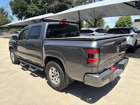 Certified 2024 Nissan Frontier SV w/ Technology Package RWD image 5