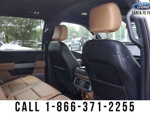 Used 2024 Ford F250 Lariat w/ Lariat Ultimate Package AWD/4WD image 27