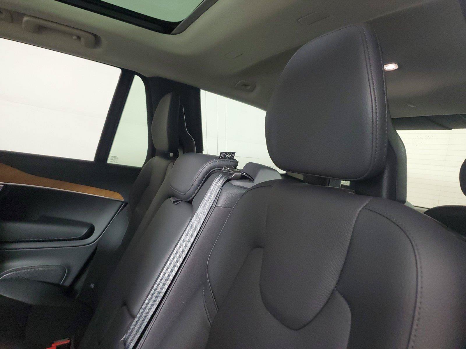 Used 2024 Volvo XC90 B6 Plus w/ Protection Package AWD/4WD image 13