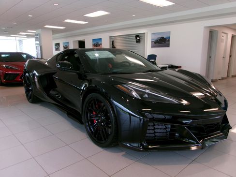 New 2026 Chevrolet Corvette Z06 RWD image 17