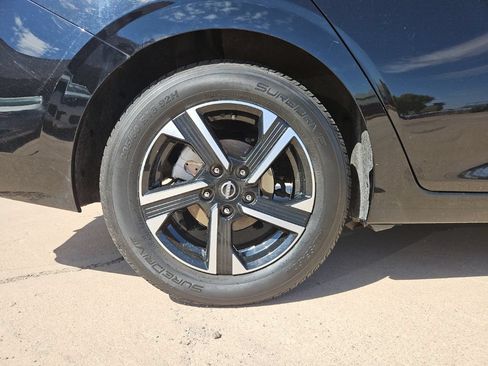 Used 2024 Nissan Sentra SV FWD image 10