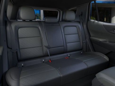New 2026 Chevrolet Equinox LT image 17