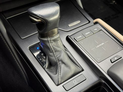 Used 2020 Lexus ES 350 image 27