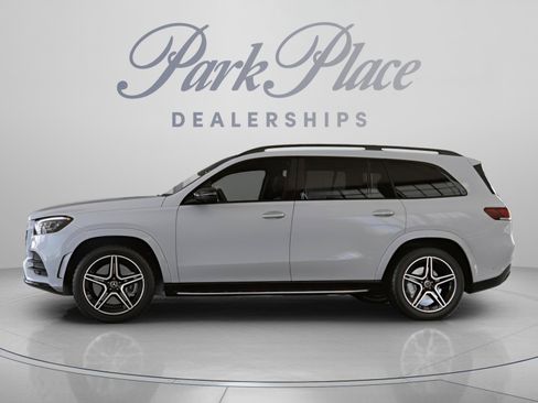 Used 2023 Mercedes-Benz GLS 450 4MATIC image 6