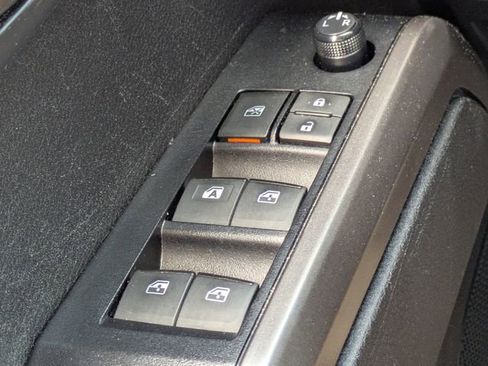 Used 2023 Toyota Tacoma SR5 w/ SR5 Appearance Package image 24