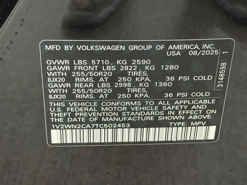 Certified 2026 Volkswagen Atlas SE w/ Black Wheel Package FWD image 17