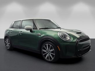 Used 2024 MINI Cooper S w/ Signature Upholstery Package FWD video 1
