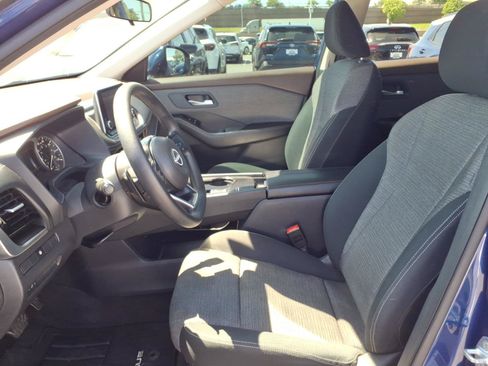 Used 2023 Nissan Rogue SV FWD image 24