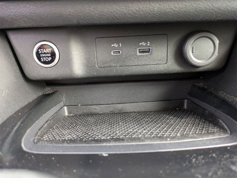 Used 2023 Nissan Rogue SV w/ SV Premium Package image 28