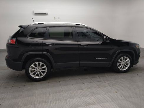 Used 2021 Jeep Cherokee Latitude FWD image 10