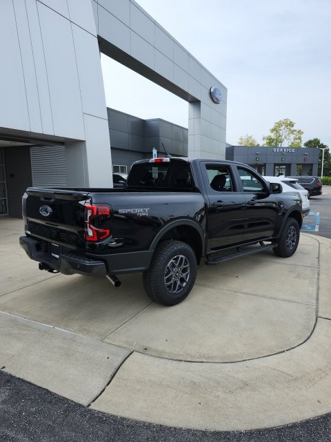New 2026 Ford Ranger XLT w/ Trailer Tow Package AWD/4WD image 8