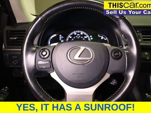 Used 2015 Lexus CT 200h w/ Seat Comfort Package image 11