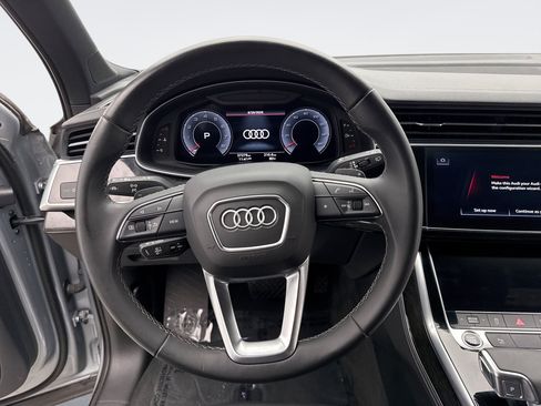 Used 2025 Audi Q7 3.0T Premium Plus AWD/4WD image 12