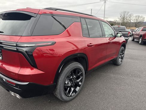 New 2026 Chevrolet Traverse RS image 3