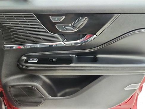 Used 2022 Lincoln Corsair Standard w/ Premium Package image 23