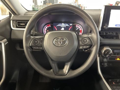 Certified 2025 Toyota RAV4 XLE AWD/4WD image 19