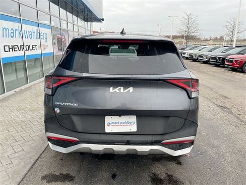 Used 2023 Kia Sportage EX image 25