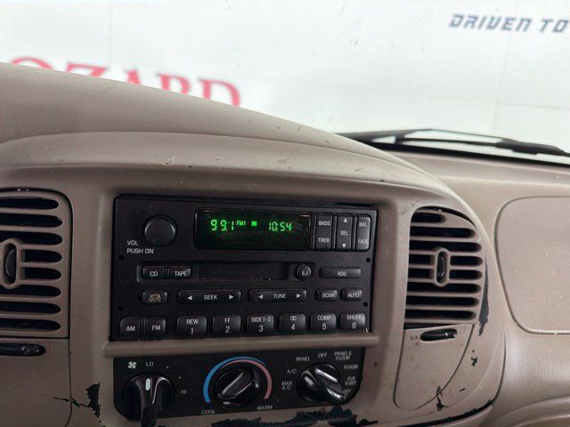 Used 2001 Ford F150 XLT RWD image 24