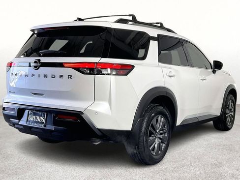 New 2026 Nissan Pathfinder SV image 39