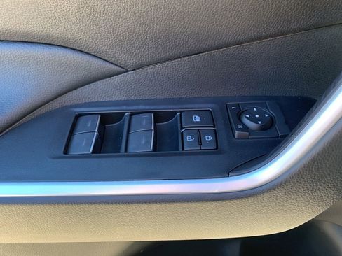 New 2025 Toyota RAV4 XLE image 12