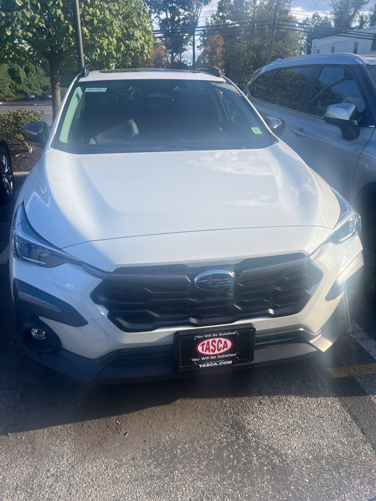 Used 2024 Subaru Crosstrek 2.5i Limited AWD/4WD image 1
