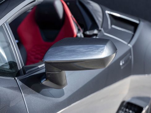 Used 2019 Lamborghini Huracan LP 580-2 RWD image 20