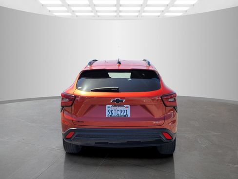 Used 2024 Chevrolet Trax RS FWD image 6