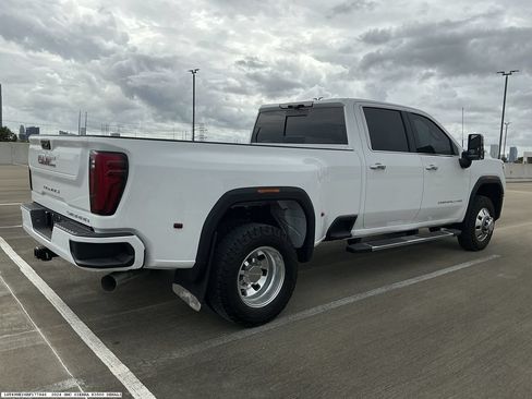 Used 2024 GMC Sierra 3500 Denali w/ Denali Reserve Package AWD/4WD image 6
