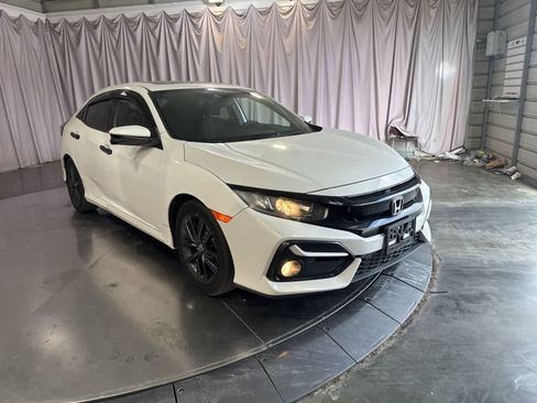 Used 2020 Honda Civic EX image 3