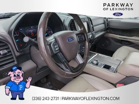 Used 2018 Ford Expedition Limited w/ Equipment Group 302A RWD image 16