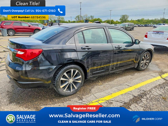 Used 2014 Chrysler 200 Touring w/ 200 S Group FWD image 4