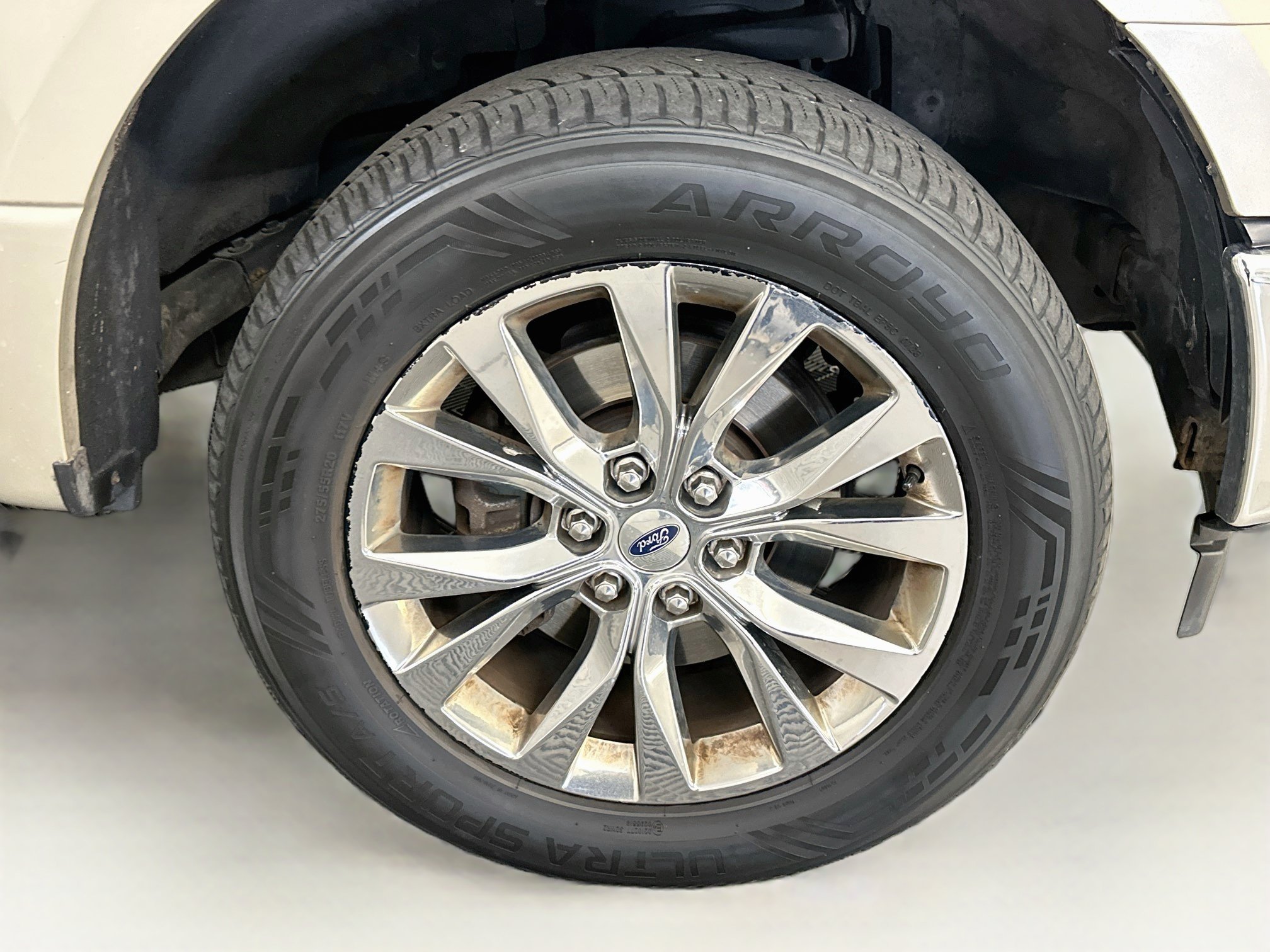Used 2017 Ford F150 XLT w/ Equipment Group 302A Luxury AWD/4WD image 11