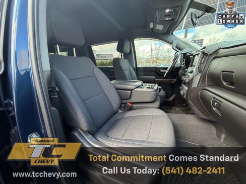 Certified 2022 Chevrolet Silverado 2500 LT w/ Convenience Package image 14