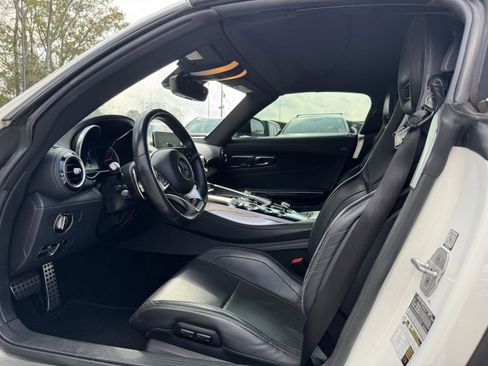 Used 2018 Mercedes-Benz AMG GT Roadster image 6