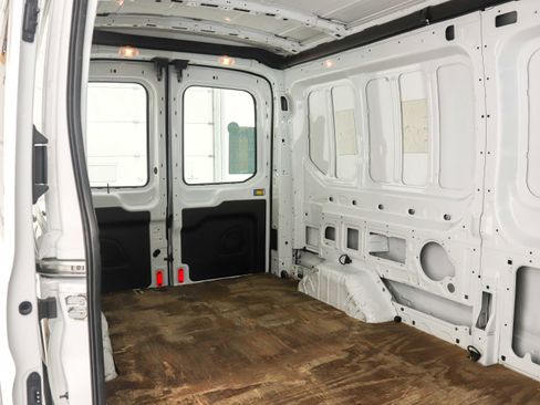 Used 2016 Ford Transit 250 148 Medium Roof image 14