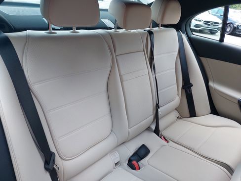 Used 2025 Mercedes-Benz C 300 Sedan image 13