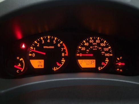 Used 2015 Nissan Xterra S image 23