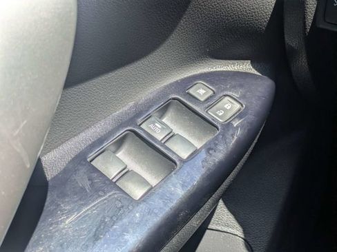 Used 2022 Mitsubishi Eclipse Cross LE FWD image 22