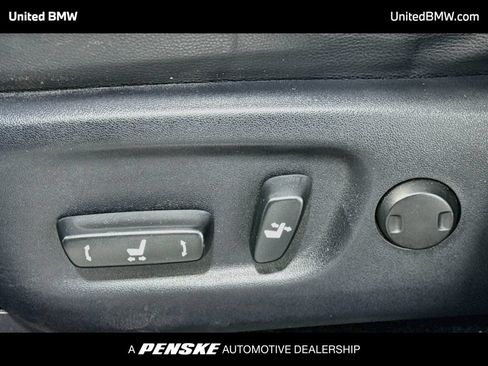 Used 2014 Toyota RAV4 Limited AWD/4WD image 11