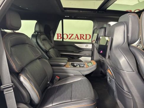 New 2025 Lincoln Navigator Black Label image 26