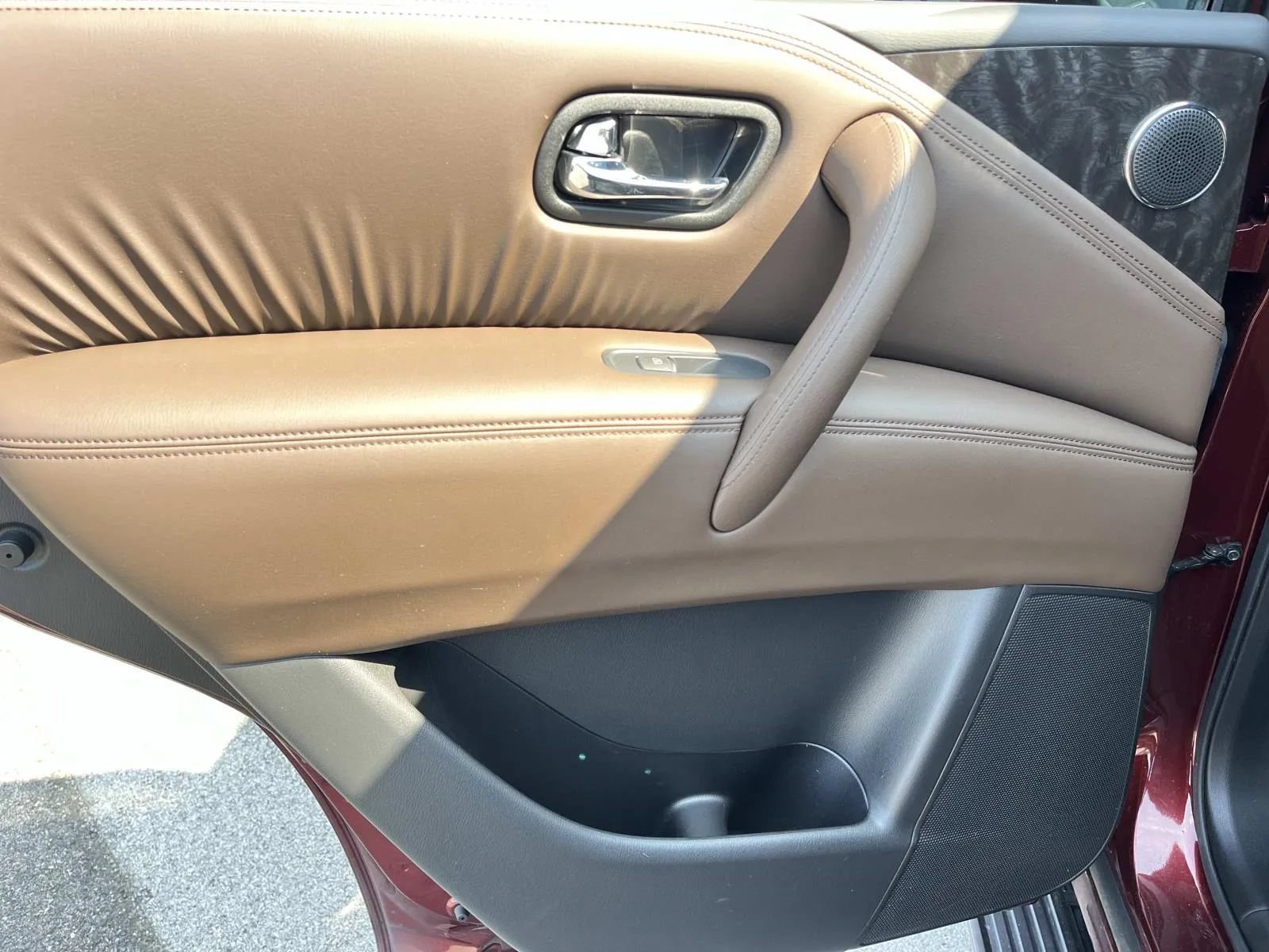 Used 2021 Nissan Armada Platinum w/ Captain's Chairs Package RWD image 23