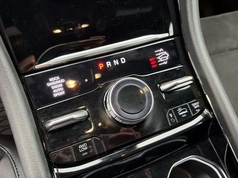Used 2022 Jeep Grand Cherokee Trailhawk w/ Luxury Tech Group III AWD/4WD image 22