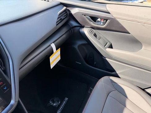 New 2026 Subaru Crosstrek 2.5i Limited w/ Crosstrek Mirror Package AWD/4WD image 12