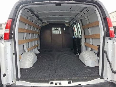 Used 2024 Chevrolet Express 2500 w/ Driver Convenience Package RWD image 32
