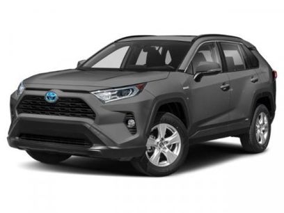 Used 2020 Toyota RAV4 XLE w/ XLE Grade Weather Package
