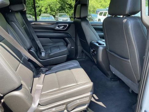Used 2021 Chevrolet Suburban LT w/ Luxury Package AWD/4WD image 22