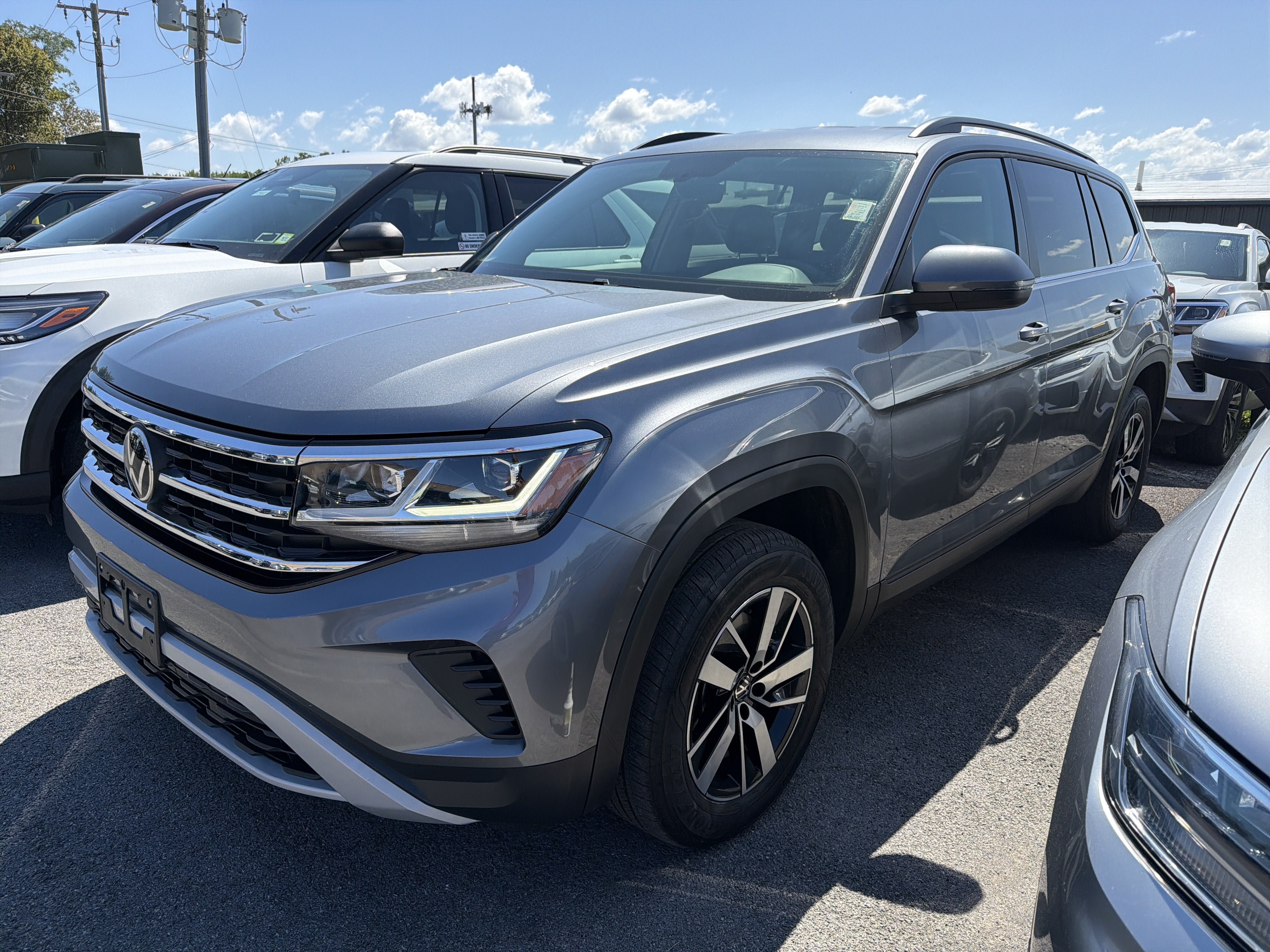 Used 2022 Volkswagen Atlas SE AWD/4WD image 4