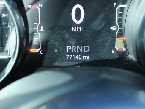 Used 2018 Jeep Wrangler Unlimited Sahara image 27